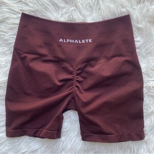 Alphalete Amplify Short 4.5” Women’s Size Medium Sangria